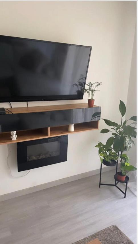 Appartement Cosy Et Bien Equipe Nanterre Eksteriør bilde